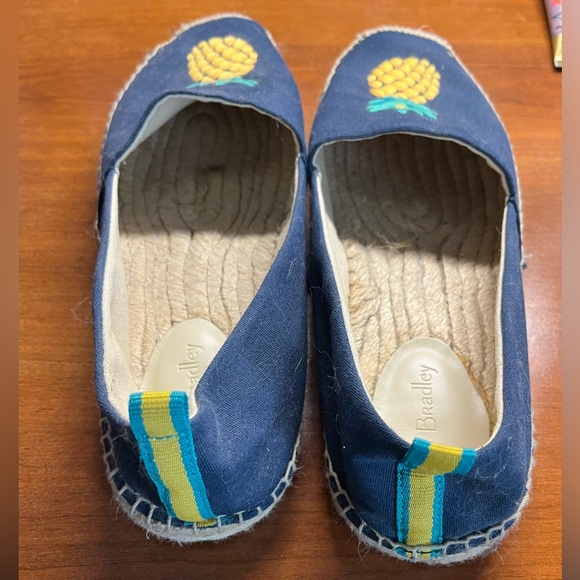 Pineapple Espadrille - Picture 2 of 5